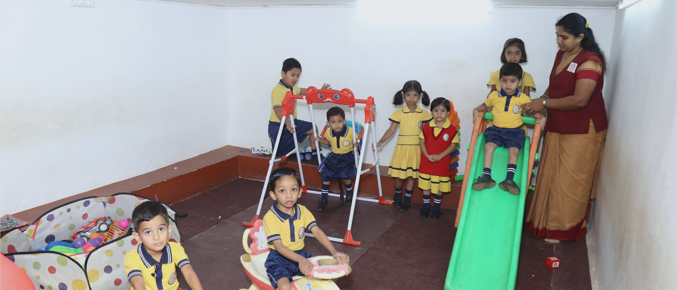 Photograph of wave rock formations in Canyonlands National Park, Arizona, taken by Vanessa Kay